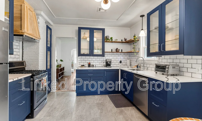 Building Photo - 1235 S Atlanta Pl