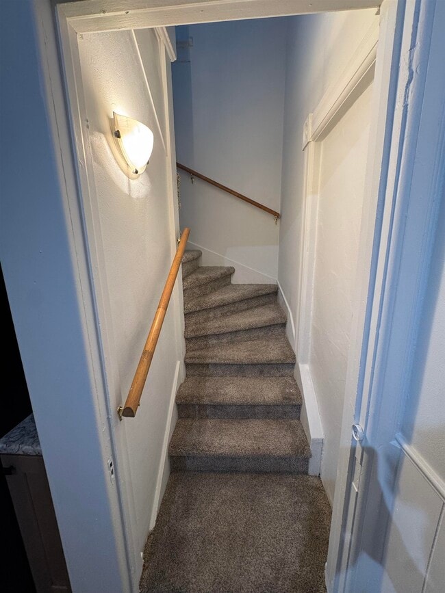 Building Photo - 122 North St