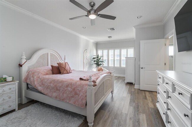 Building Photo - 3162 Moorings Dr S