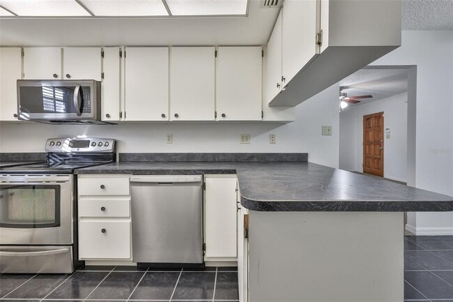 Building Photo - 7201 E 21st Ave