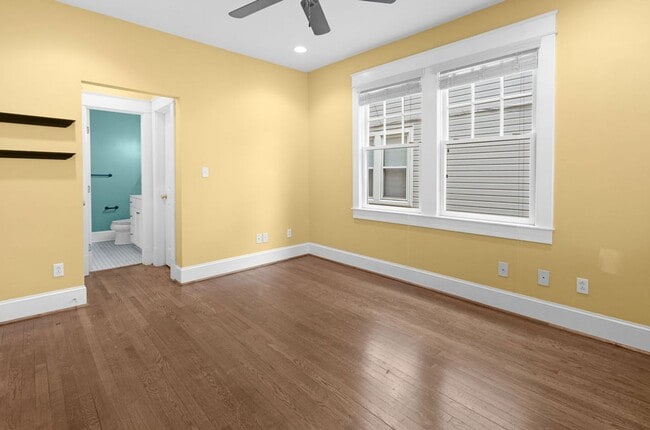 Building Photo - 2 Bed 2 Bath Home for Rent in Portsmouth