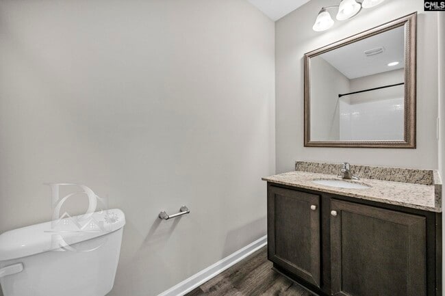 Building Photo - 9 Spinney Ct