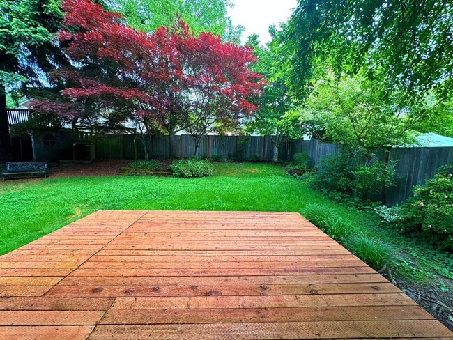 Building Photo - Gorgeous 4-Bedroom, 2.5-Bathroom House in Beaverton with Fenced Backyard, Cozy Gas Fireplace - $1...