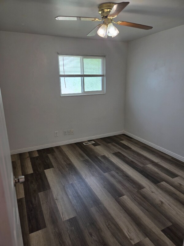 Building Photo - 311 N 100 E