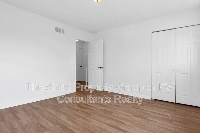 Building Photo - 3672-3678 Arnelle Road - 3678