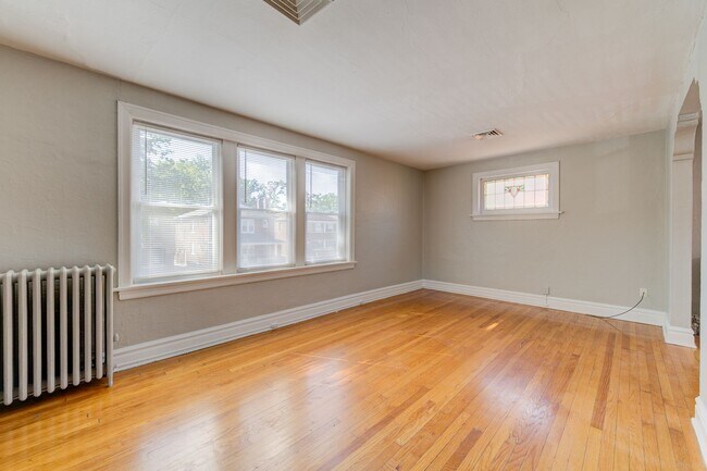 Building Photo - 7125 Tulane Ave