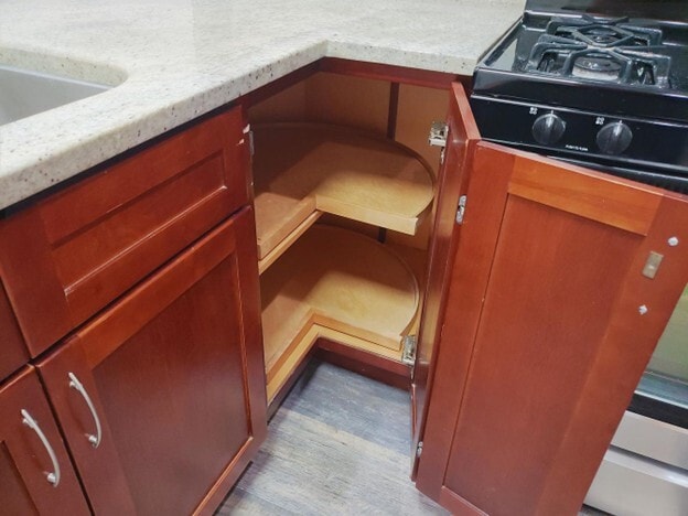 Building Photo - 622 E Oakwood Blvd