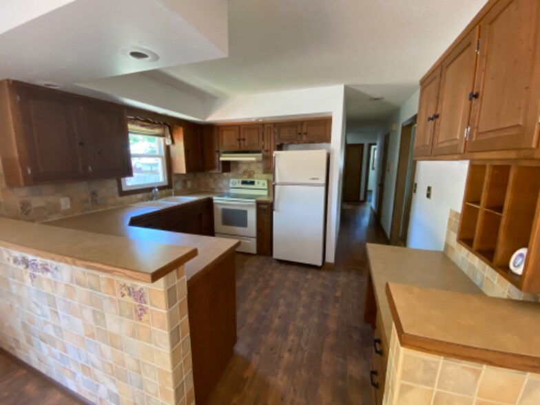 Building Photo - 4100 G St