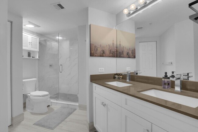 Building Photo - 3301 Tuscany Way