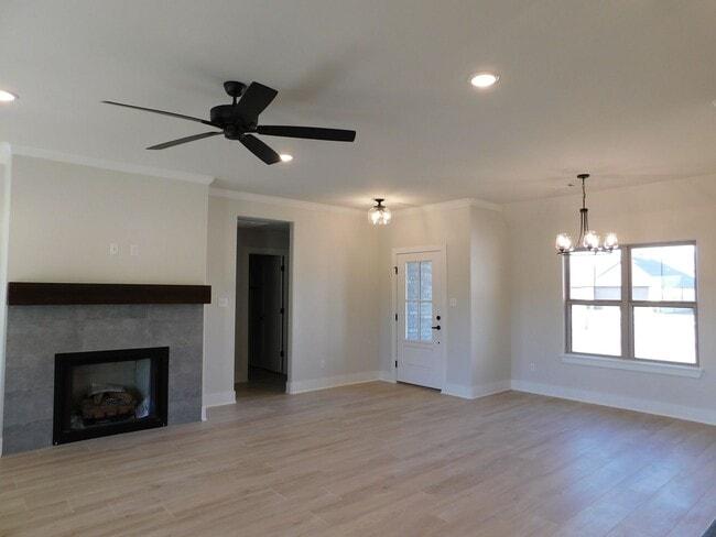 Building Photo - Executive Home for Lease Near Arkansas College of Osteopathic Medicine