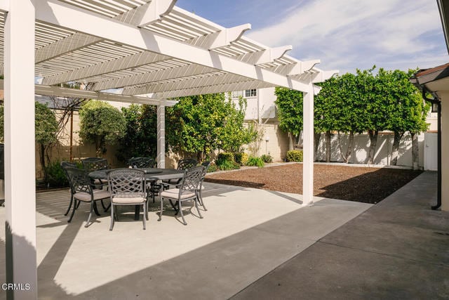 Building Photo - 2506 Weston Pl