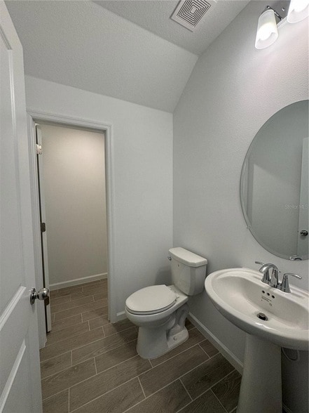 Building Photo - 6660 SW 89th Loop