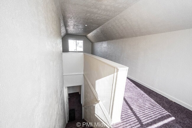 Building Photo - "Charming 3-Bedroom Haven in Indianapolis ...