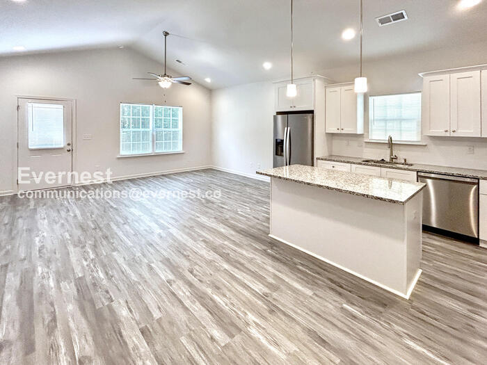 Building Photo - 821 Key St