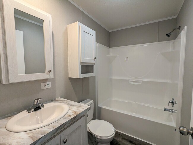 Building Photo - 84 W Arizona