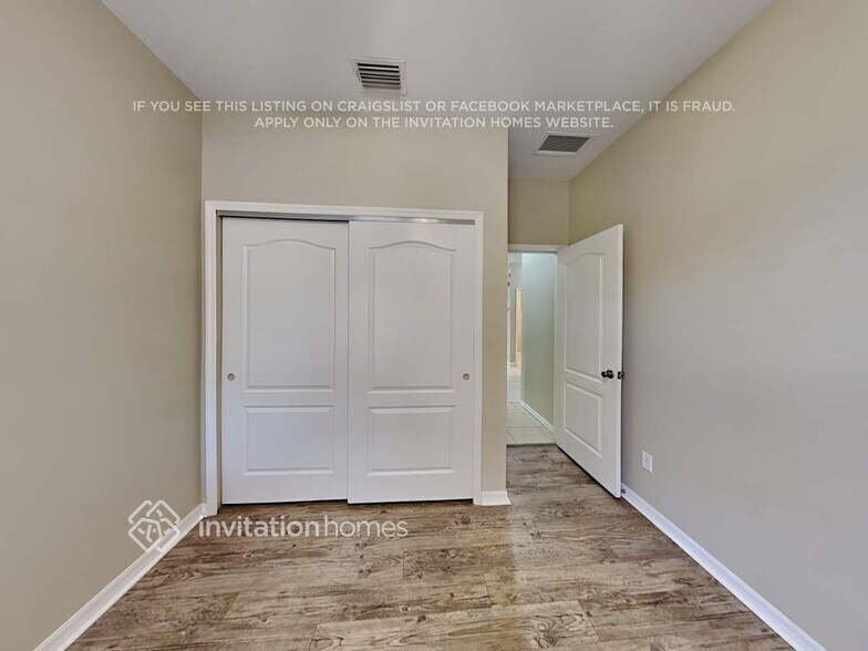 Building Photo - 17518 Lockhart Ct
