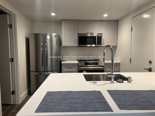 Building Photo - AVAILABLE SHORT TERM RENTAL BOOKING (end 3...