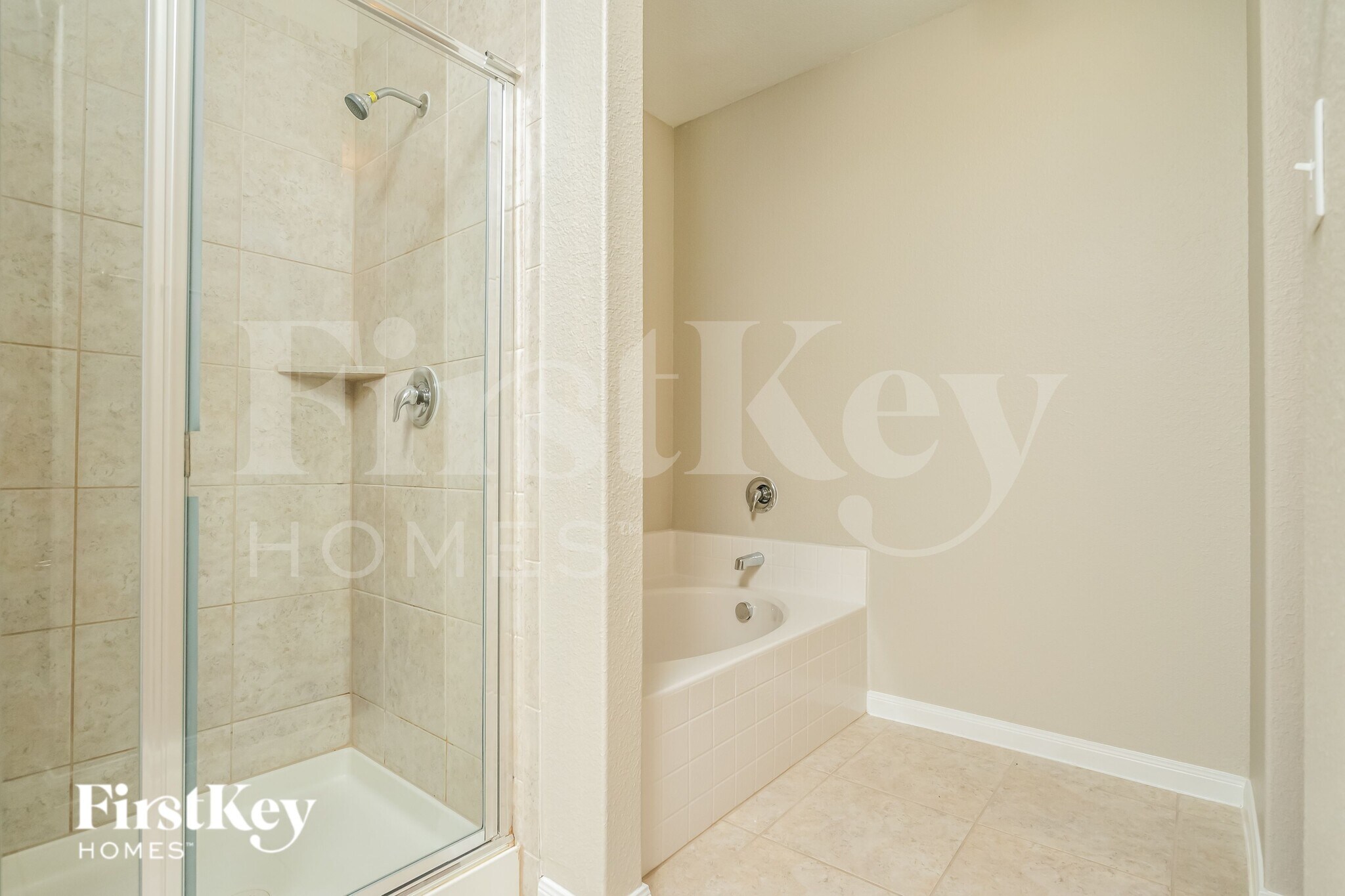 Building Photo - 3014 Flowering Springs Dr