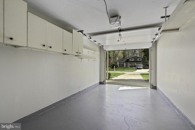 Building Photo - 8908 Charles Augustine Dr