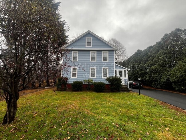 Primary Photo - 98 N Grand St