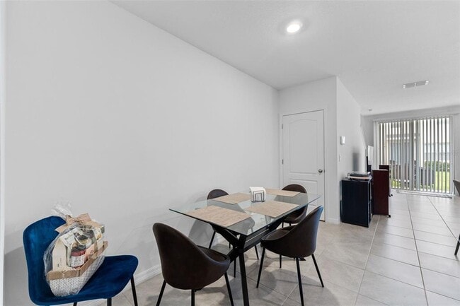 Building Photo - 45 BELLA LAGO Cir