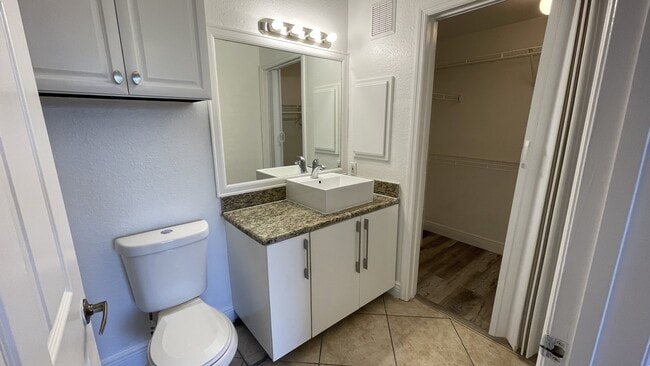 Building Photo - 5526 Pga Blvd