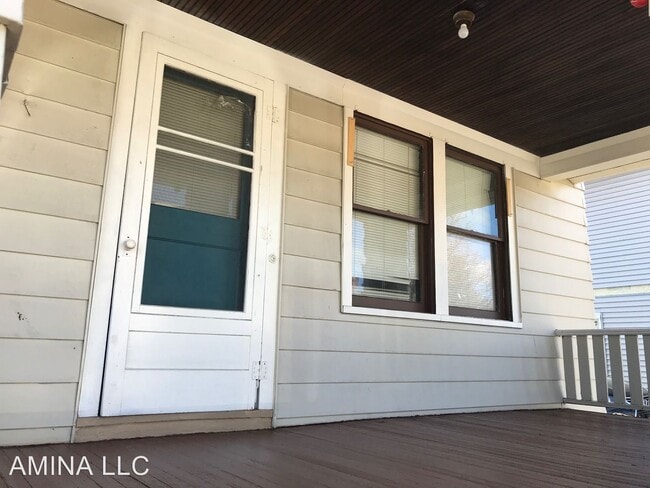 Building Photo - 3 br, 1.5 bath House - 473 Electric Ave
