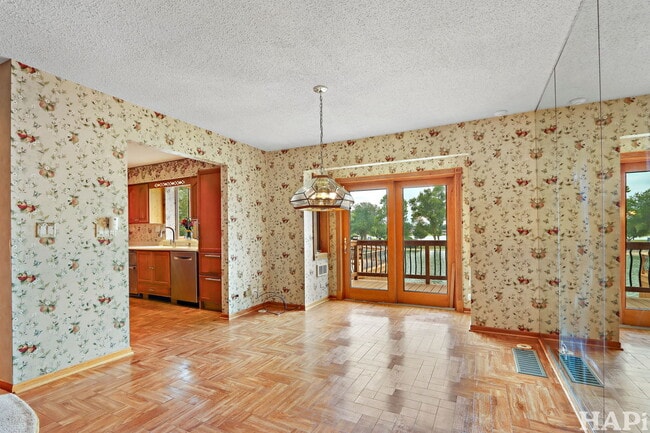 Building Photo - 58 Watergate Dr
