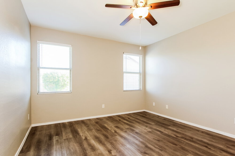 Building Photo - 6873 S Blue Hills Dr