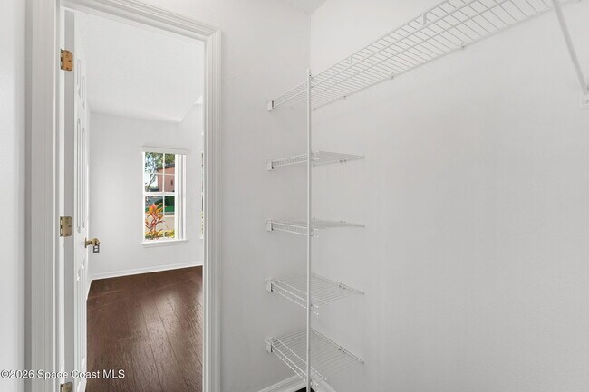 Building Photo - 4426 Four Lakes Dr