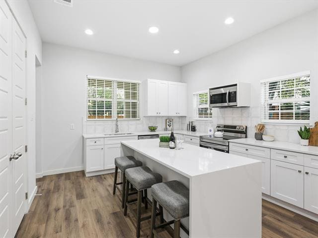 Building Photo - 1130 Shaw St