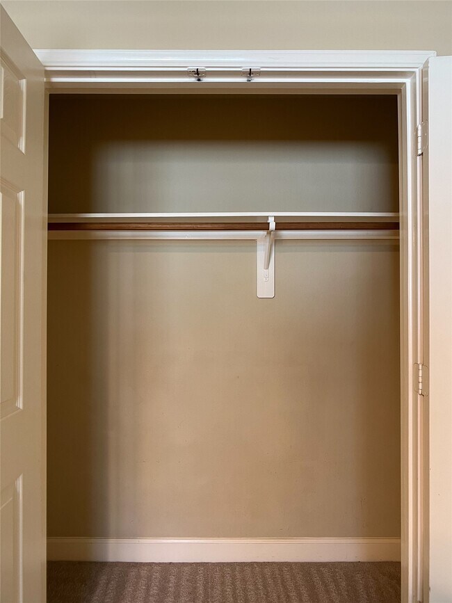 Building Photo - 11827 Edenstone Dr