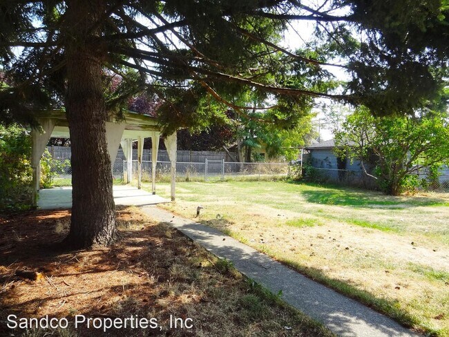 Building Photo - 3 br, 1 bath House - 6437 S Puget Sound Ave