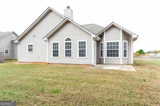 Building Photo - 5345 Yellow Pine Dr