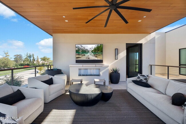 Building Photo - 6321 E Phoenician Blvd