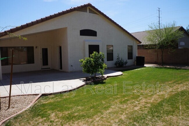 Building Photo - 3418 W Adobe Dam Rd