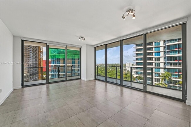 Building Photo - 1300 S Miami Ave