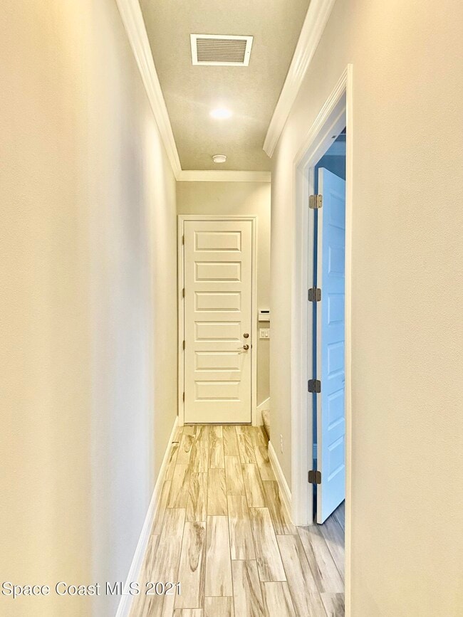 Building Photo - 2715 Vuldarno Ln