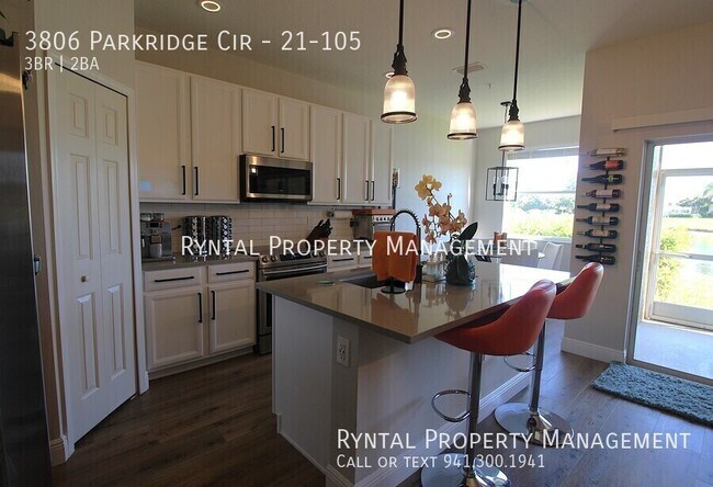 Building Photo - 3806 Parkridge Cir