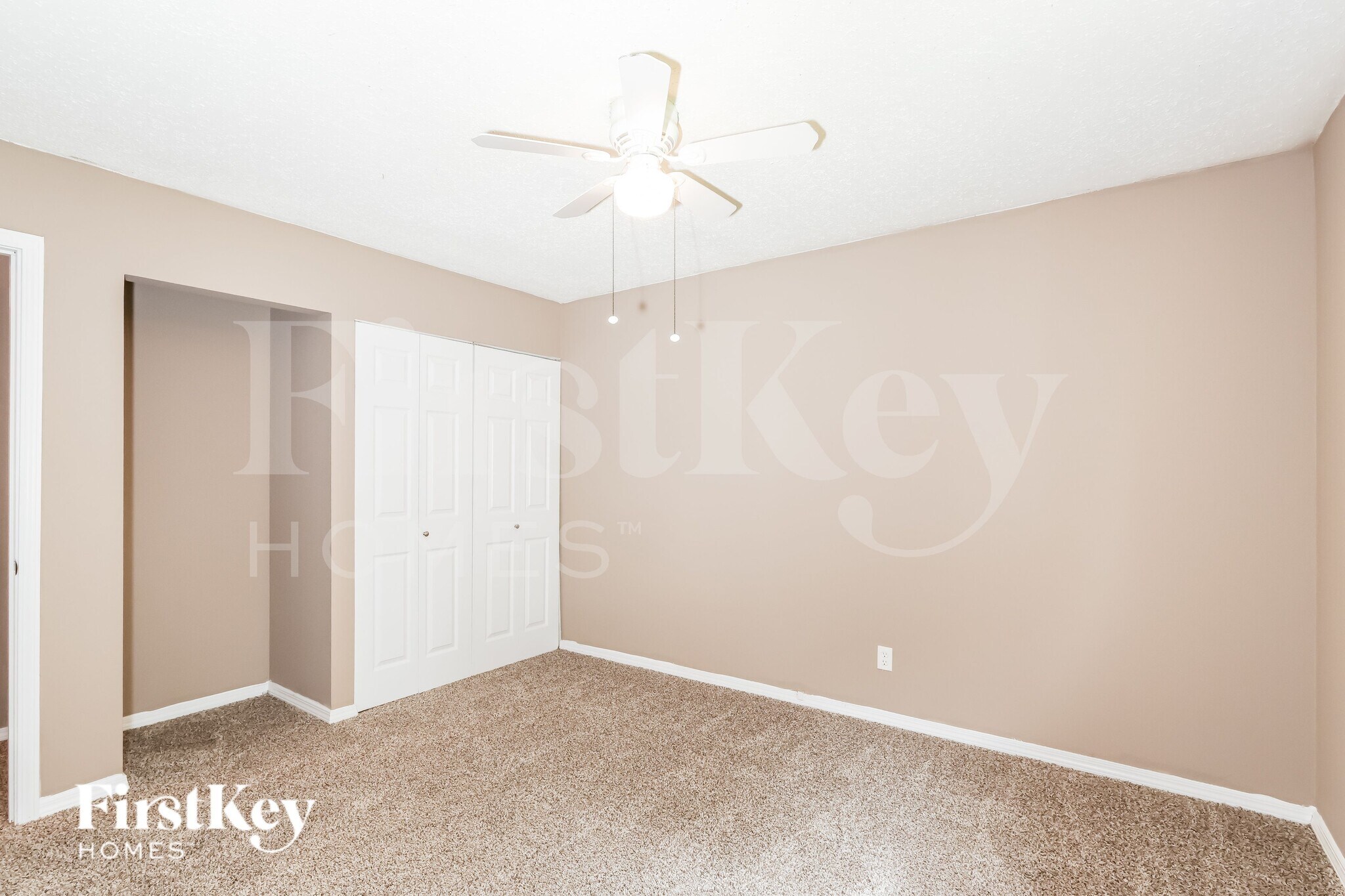 Building Photo - 2112 Farthing Ct