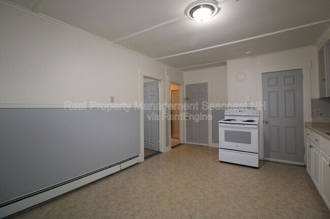 Building Photo - 69 Lafayette St