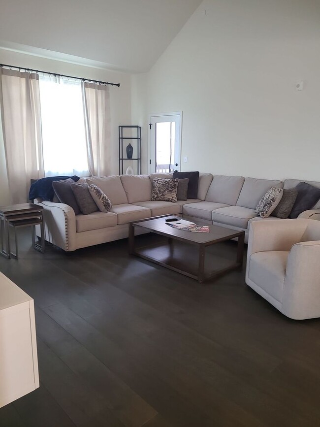 Primary Photo - CLM-Brookhaven Condominiums