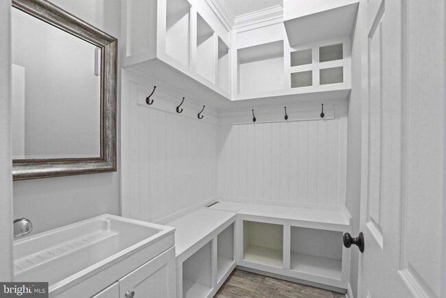 Building Photo - 42997 Mill Race Terrace