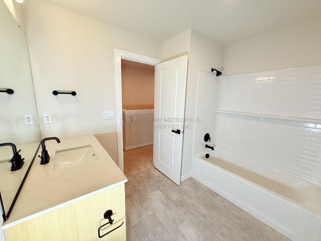 Building Photo - 16111 36th Ave W