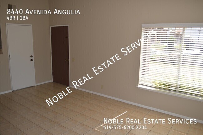 Building Photo - 8440 Avenida Angulia