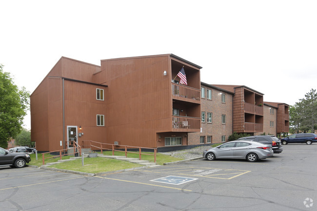 Building Photo - Colonywood