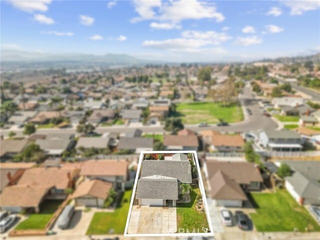 Building Photo - 6227 Cross River Dr