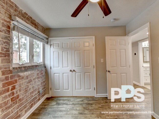 Building Photo - 217 Lampkin St NE