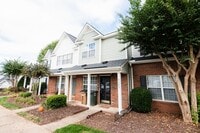 Building Photo - Amazing 2 bedroom 2.5 bathroom townhouse in NW Greensboro Keswick Place. Lawn care included.