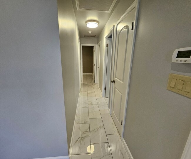 Building Photo - Fully Furnished 3 bedroom North Kihei Home